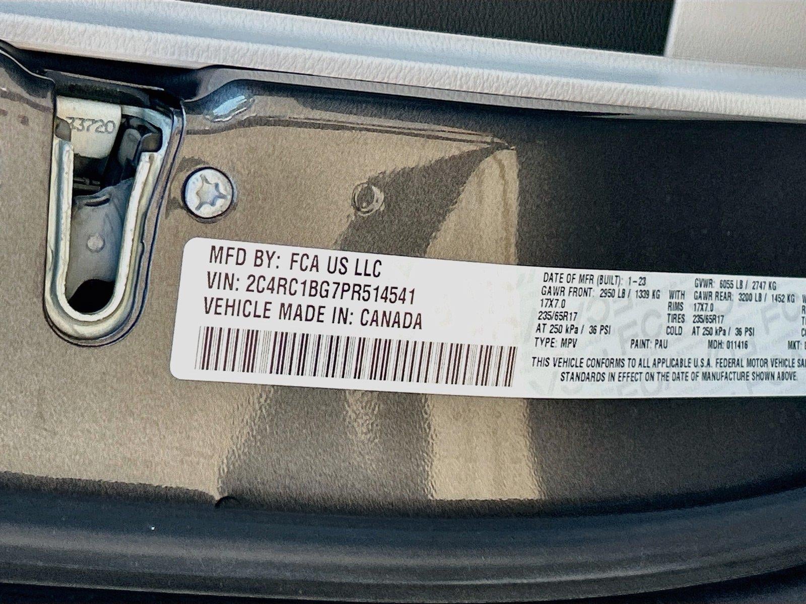 2023 Chrysler Pacifica Touring L
