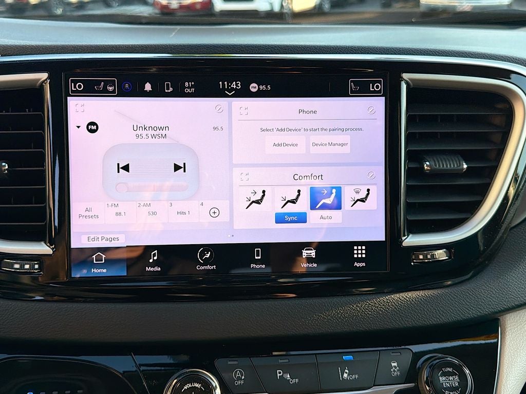 2024 Chrysler Pacifica Touring L