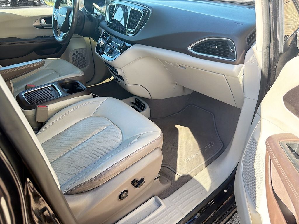 2018 Chrysler Pacifica Touring L Plus