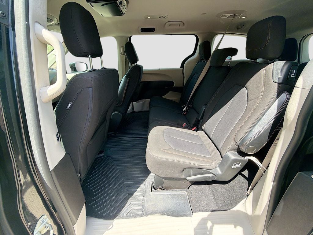 2020 Chrysler Pacifica Touring