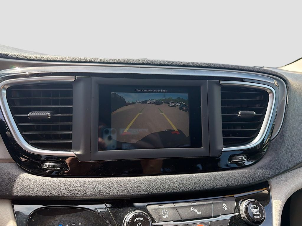 2020 Chrysler Pacifica Touring
