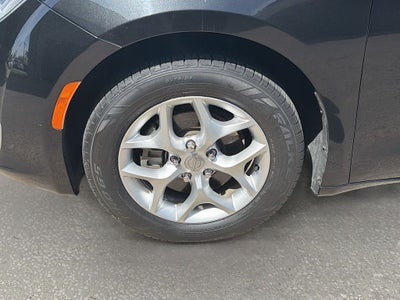 2020 Chrysler Pacifica Touring
