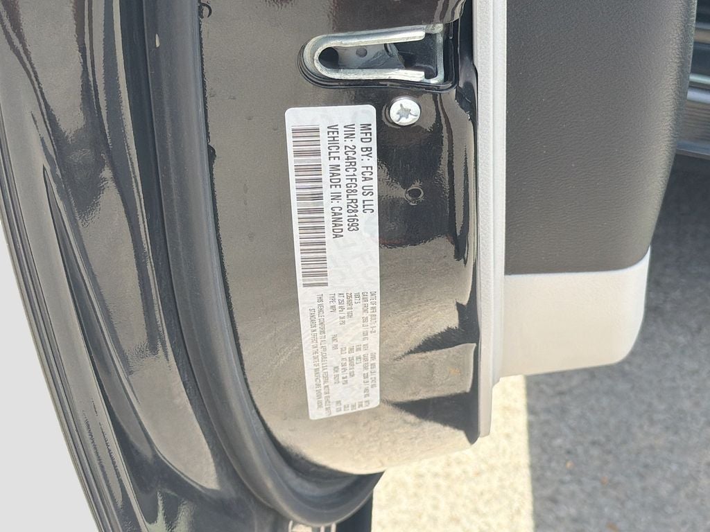 2020 Chrysler Pacifica Touring