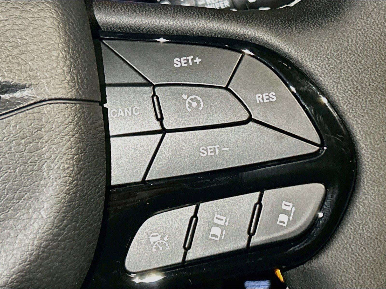 2027 Chrysler Pacifica PACIFICA LIMITED