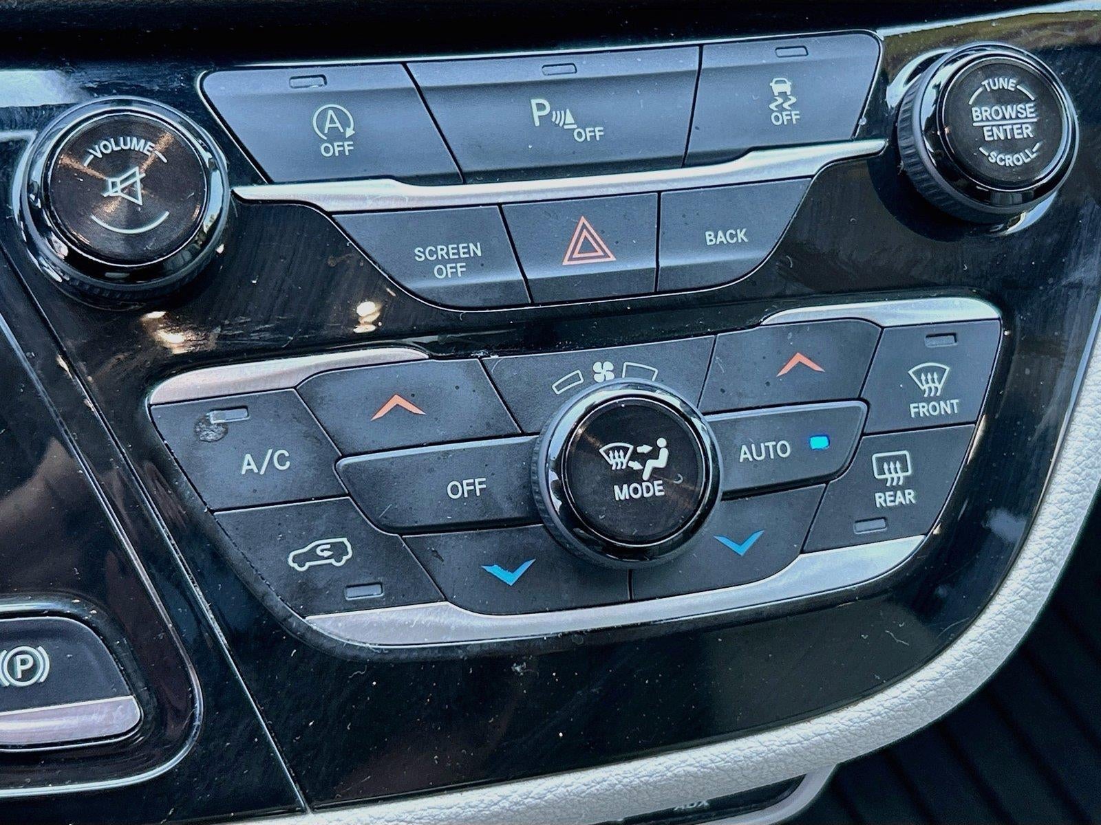 2017 Chrysler Pacifica Limited