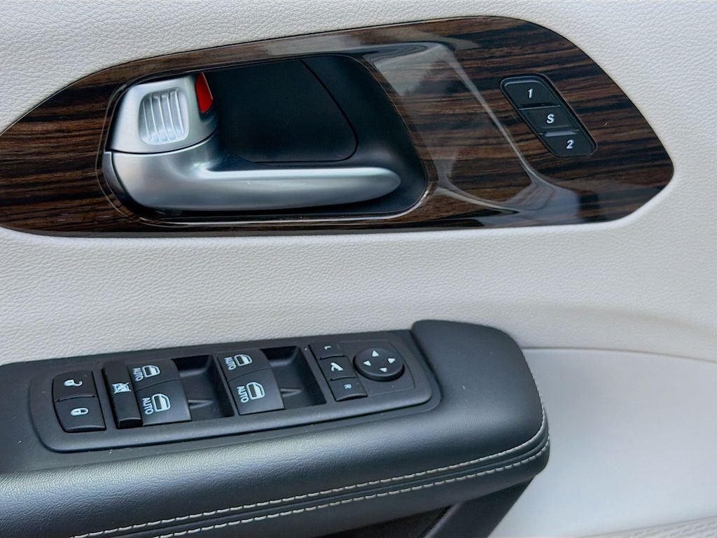 2024 Chrysler Pacifica Limited