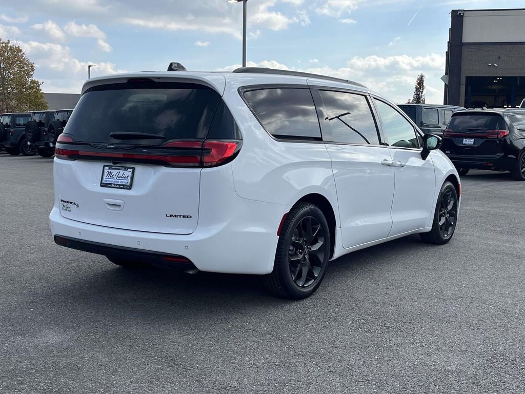 2026 Chrysler Pacifica PACIFICA LIMITED