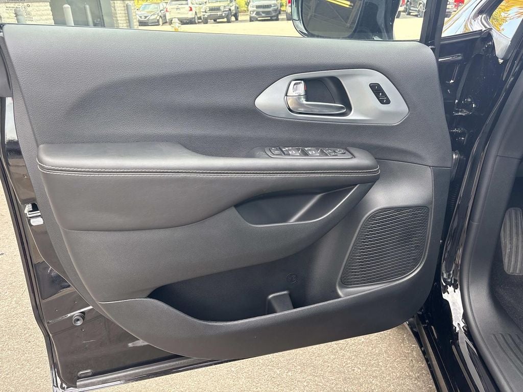 2026 Chrysler Pacifica PACIFICA LIMITED