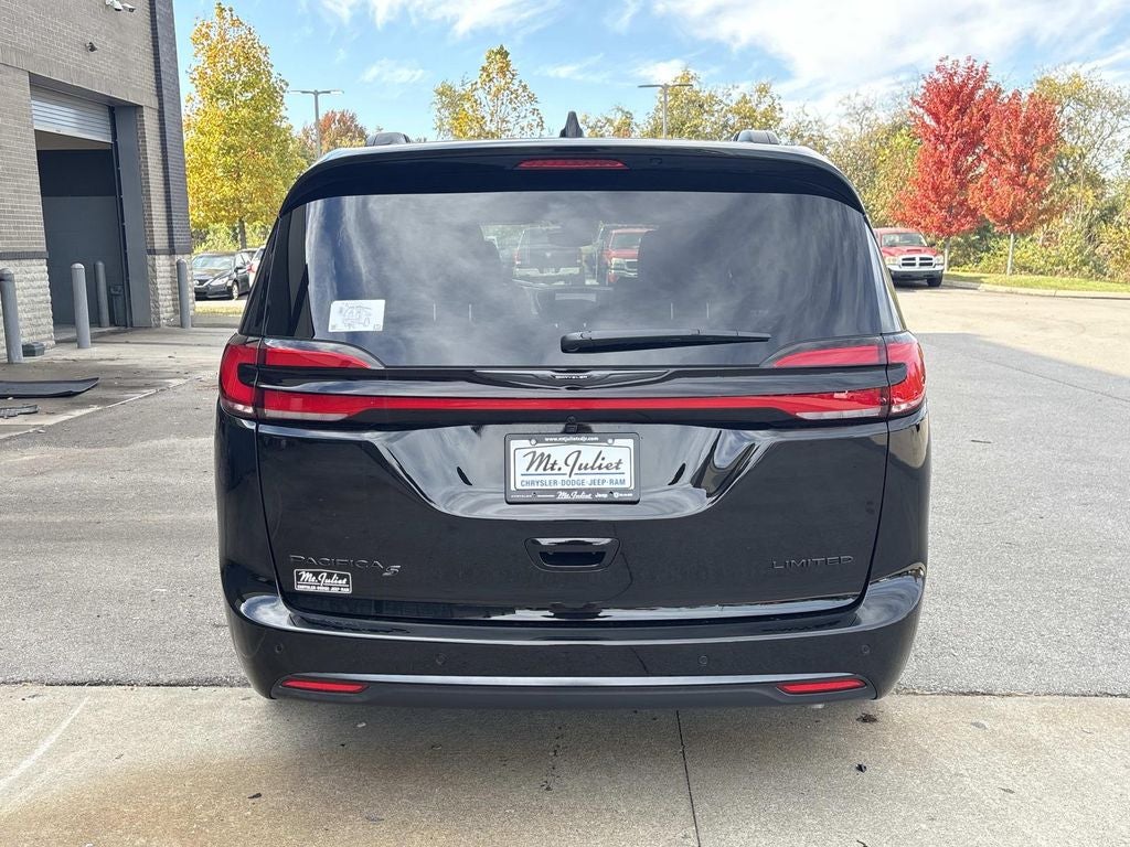 2026 Chrysler Pacifica PACIFICA LIMITED