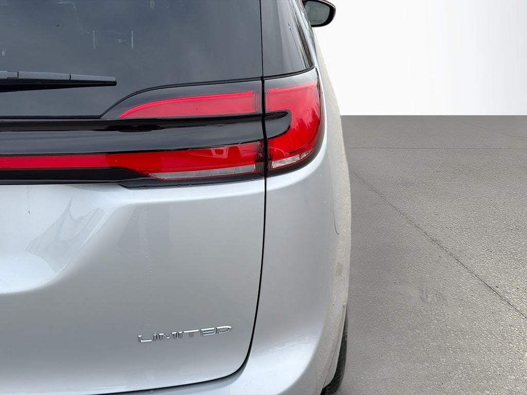 2026 Chrysler Pacifica PACIFICA LIMITED