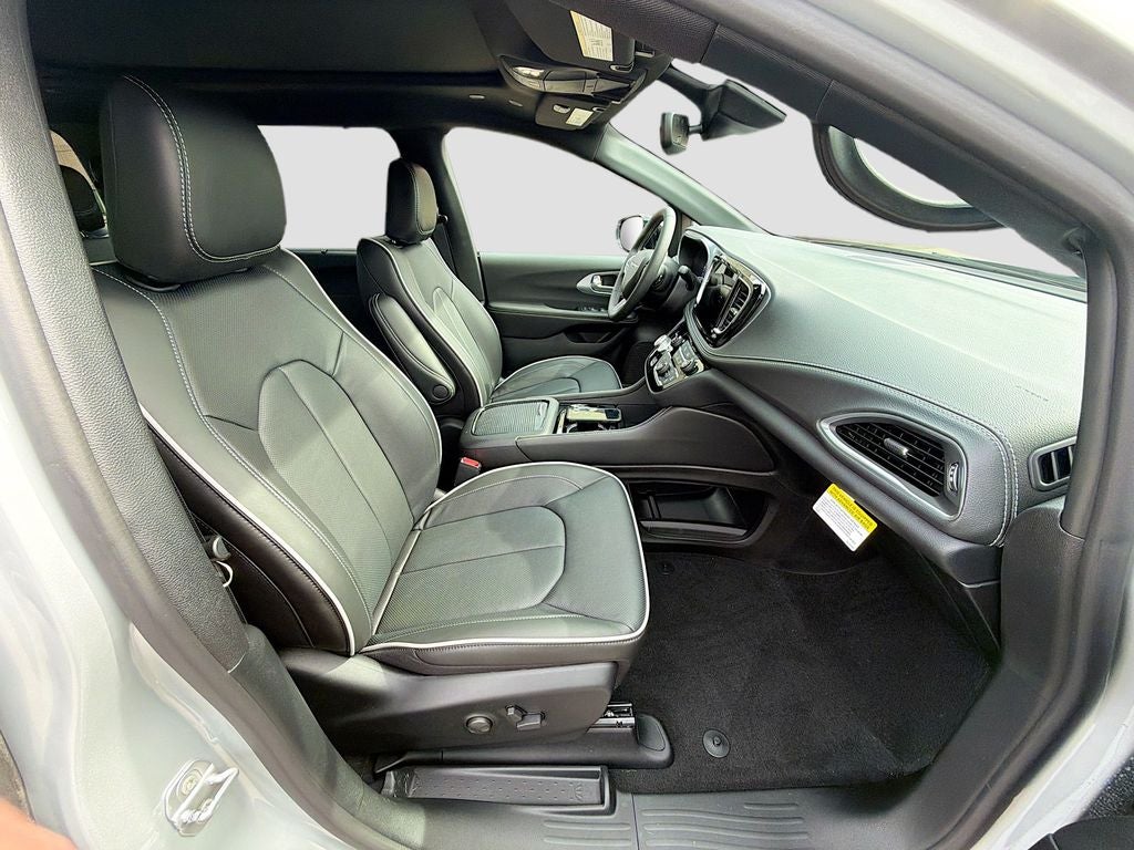 2026 Chrysler Pacifica PACIFICA LIMITED