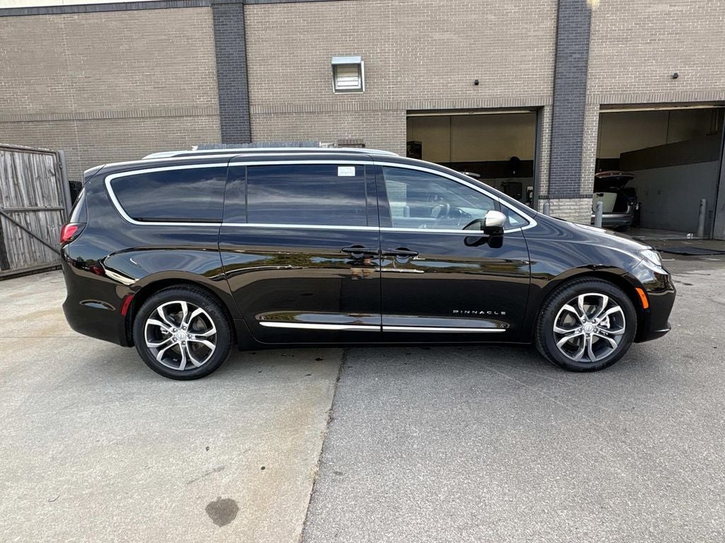 2026 Chrysler Pacifica PACIFICA PINNACLE