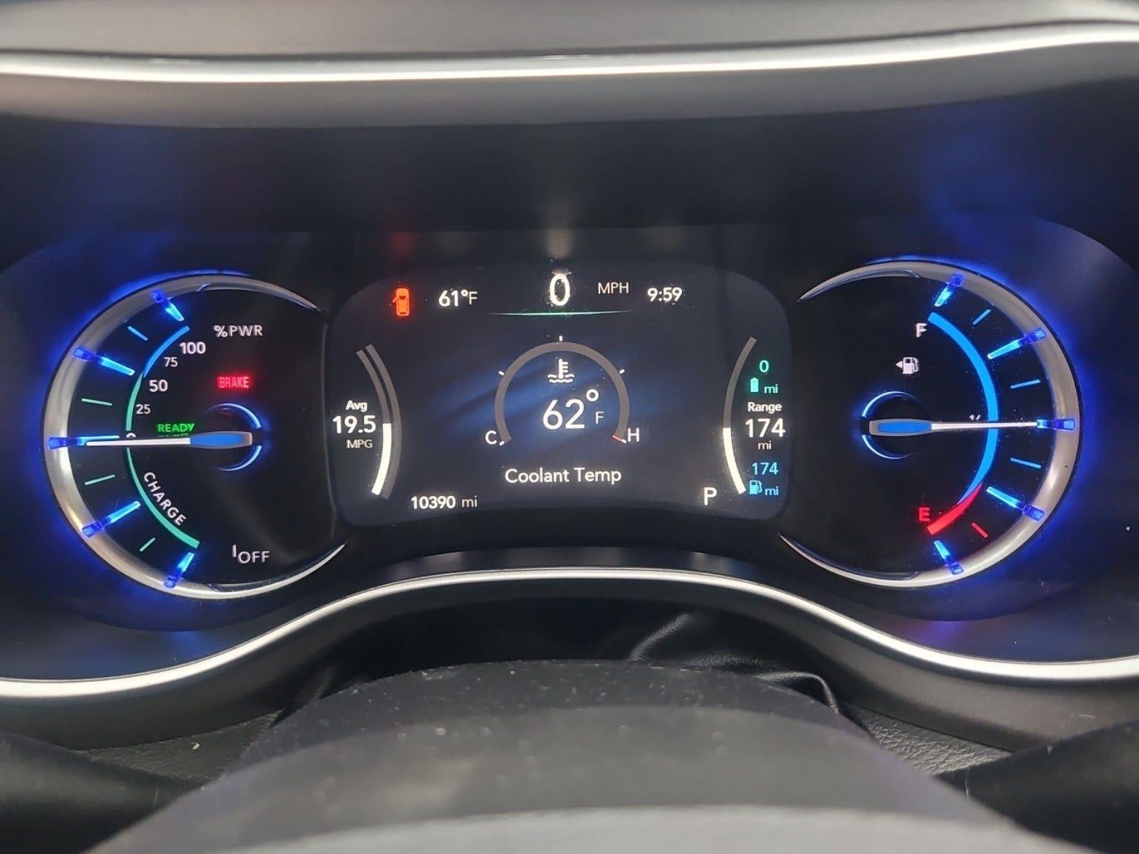 2024 Chrysler Pacifica Hybrid Select
