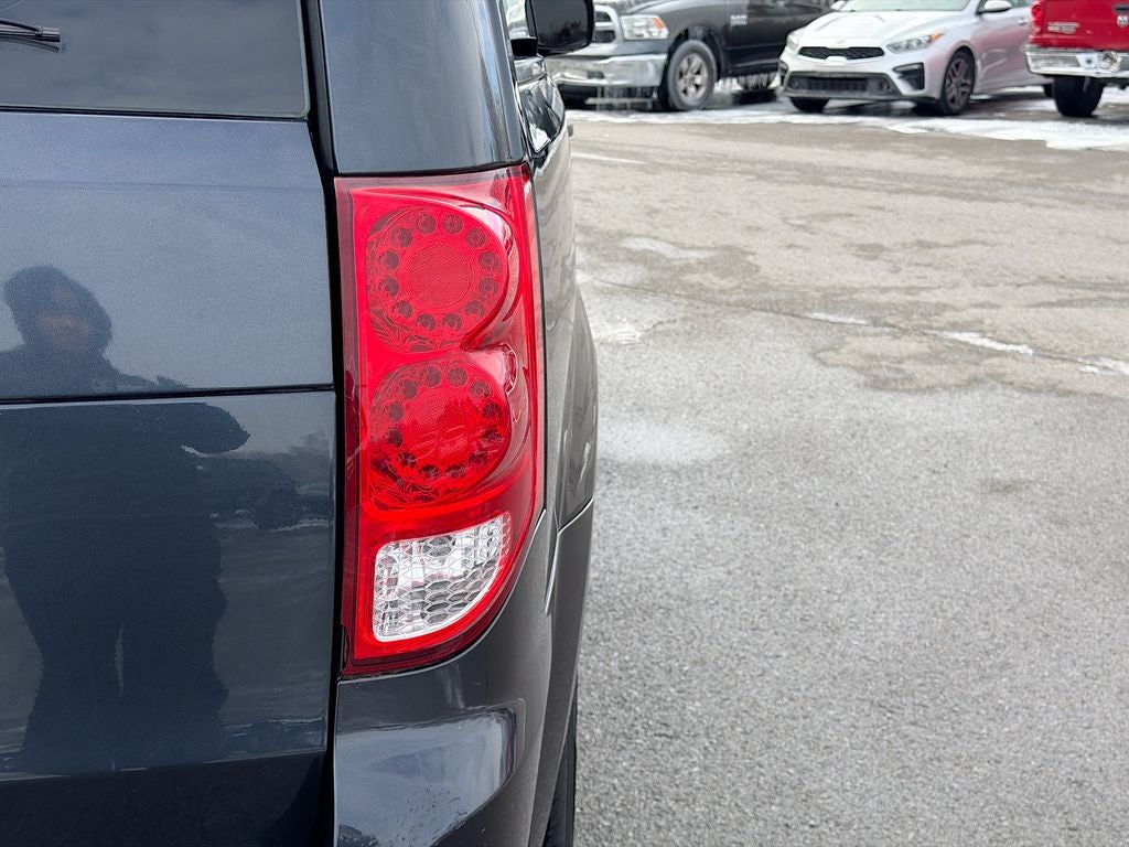 2014 Dodge Grand Caravan American Value Pkg