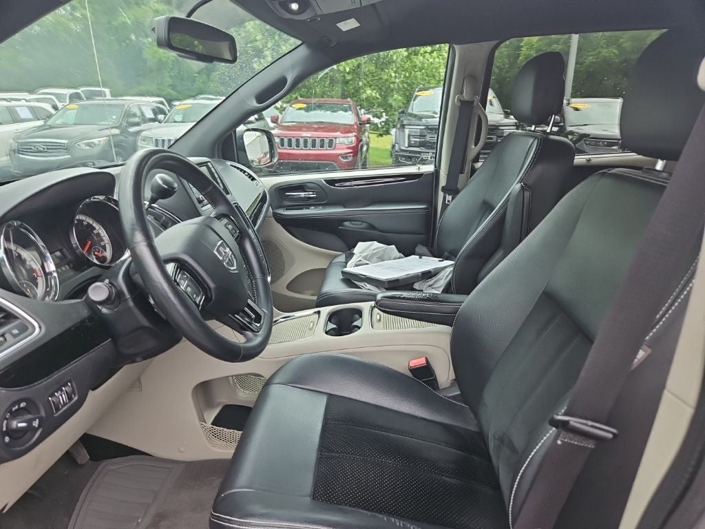 2016 Dodge Grand Caravan SXT