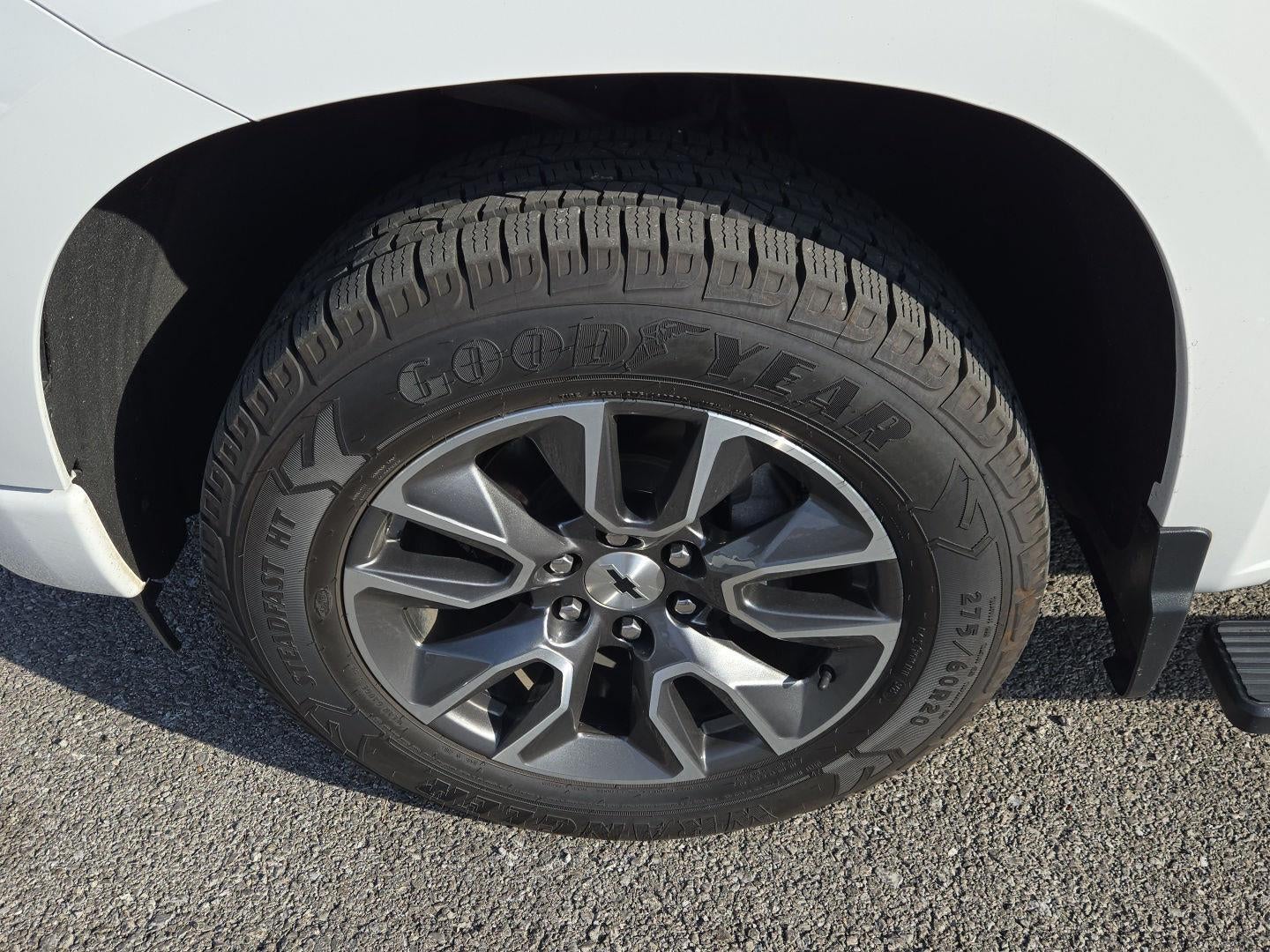 2022 Chevrolet Silverado 1500 4WD Crew Cab Short Bed RST