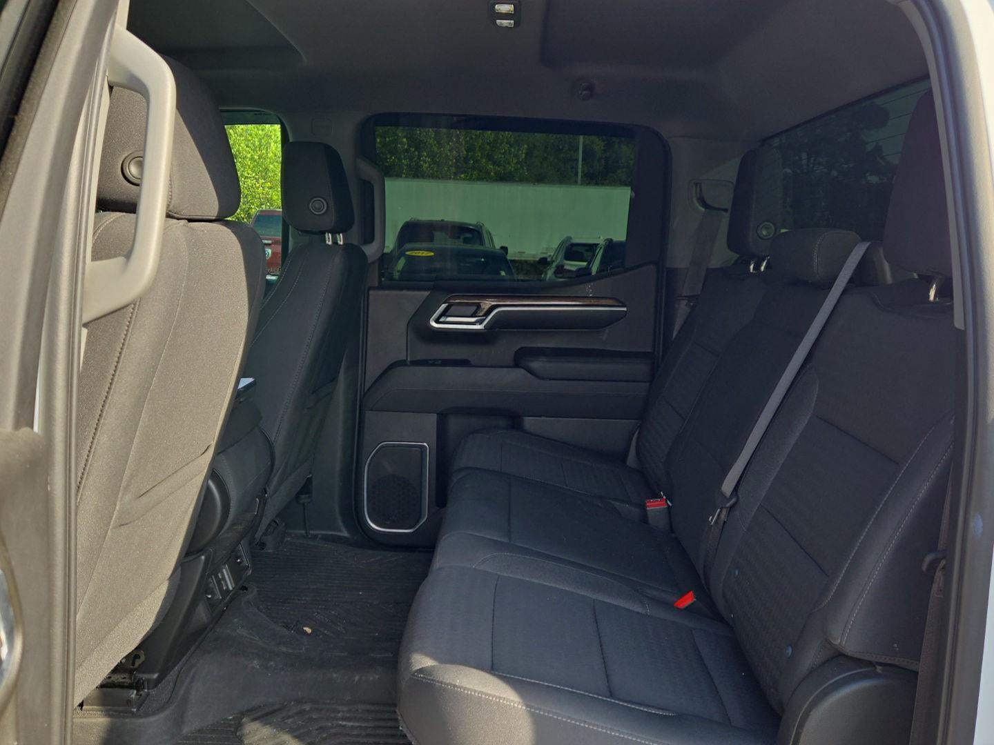 2022 Chevrolet Silverado 1500 4WD Crew Cab Short Bed RST