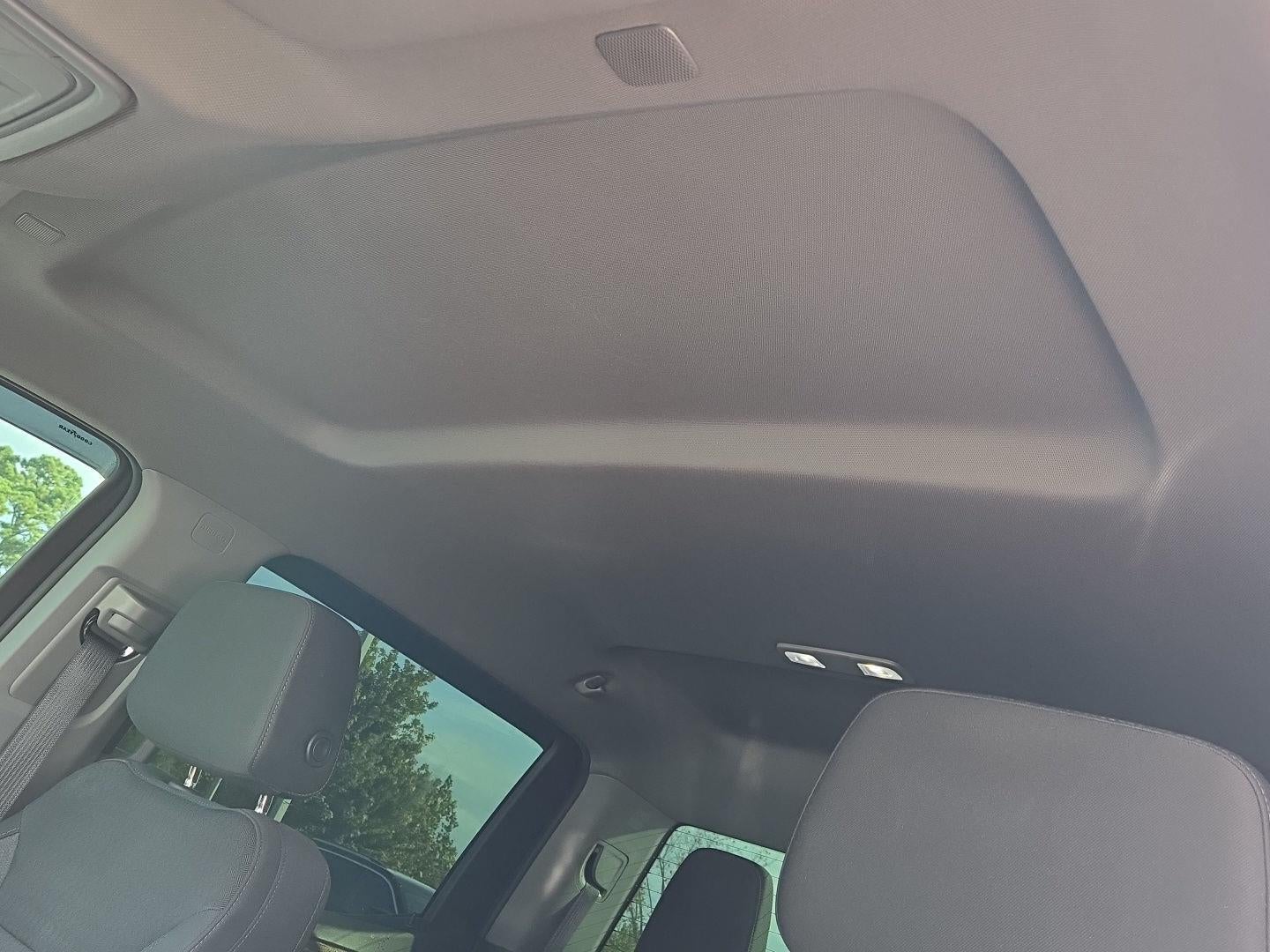 2022 Chevrolet Silverado 1500 4WD Crew Cab Short Bed RST
