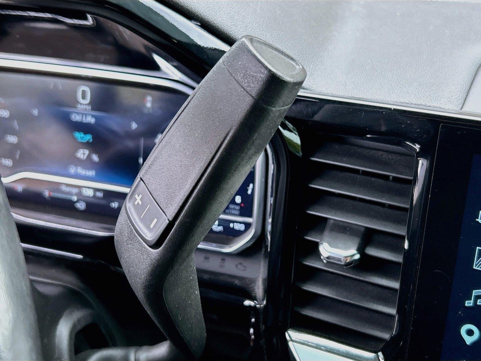 2022 Chevrolet Silverado 1500 4WD Crew Cab Short Bed RST