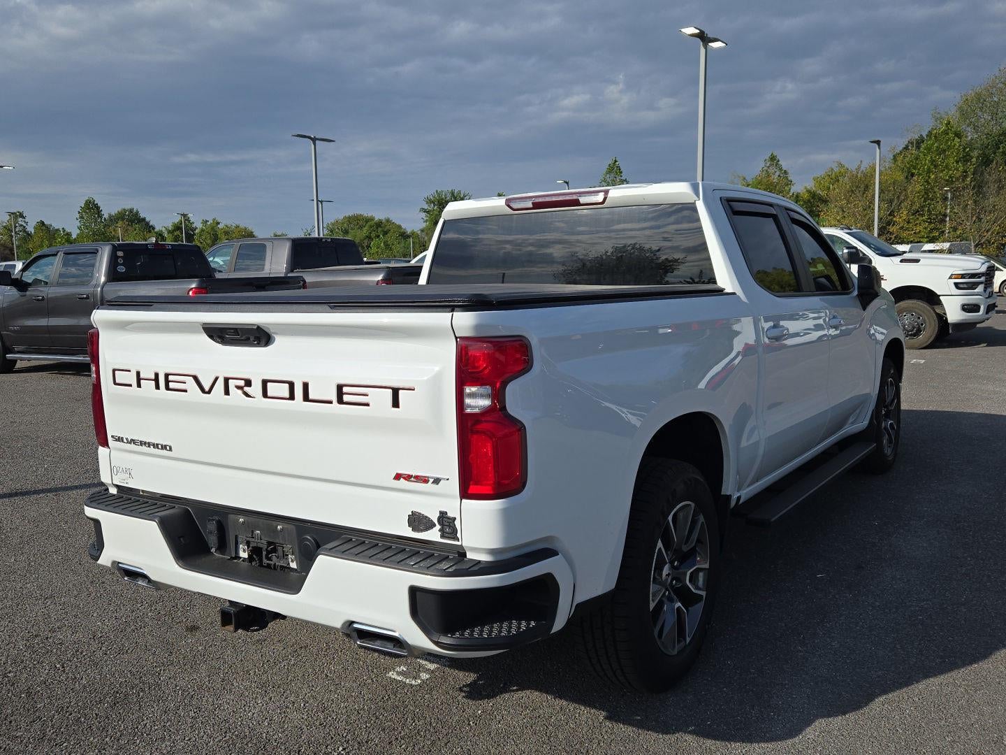 2022 Chevrolet Silverado 1500 4WD Crew Cab Short Bed RST