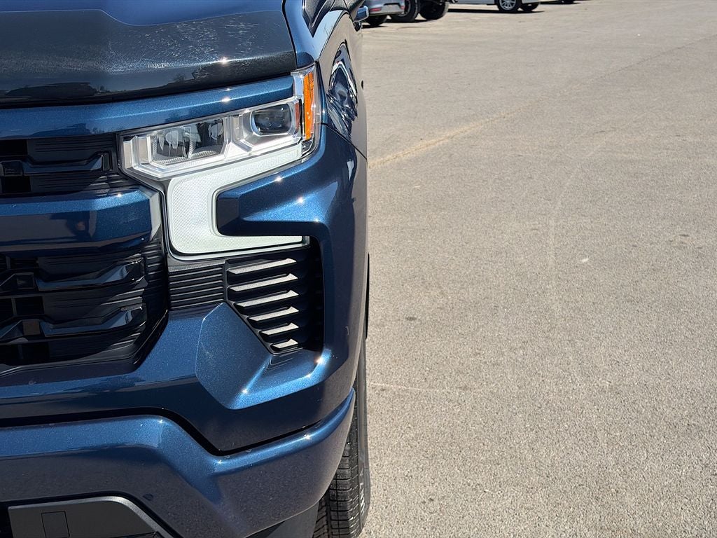 2023 Chevrolet Silverado 1500 4WD Crew Cab Short Bed RST