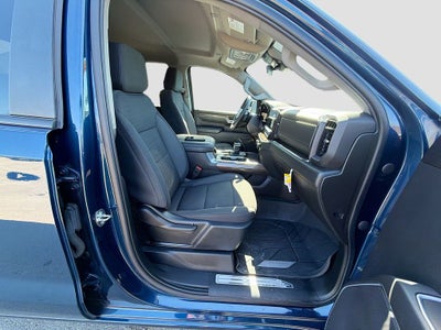 2023 Chevrolet Silverado 1500 4WD Crew Cab Short Bed RST
