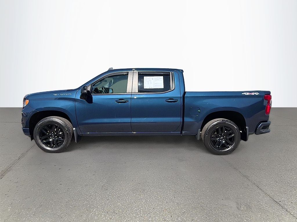 2023 Chevrolet Silverado 1500 4WD Crew Cab Short Bed RST