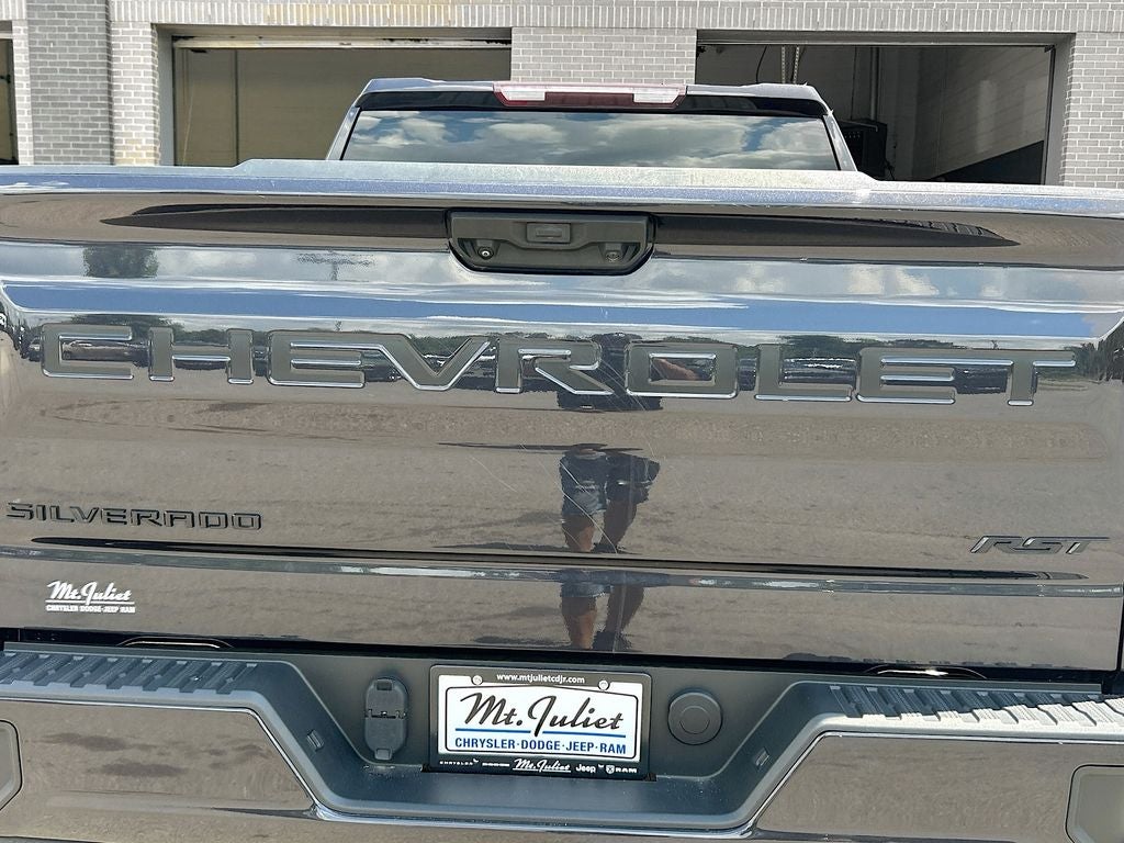 2023 Chevrolet Silverado 1500 4WD Crew Cab Short Bed RST