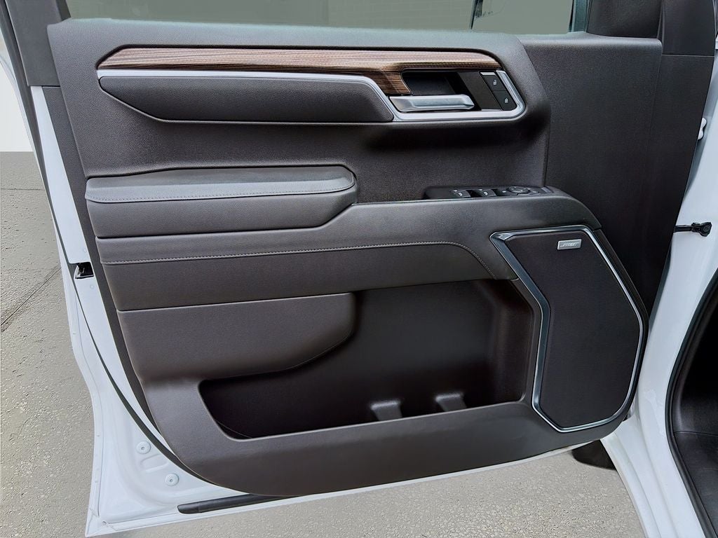 2023 Chevrolet Silverado 1500 4WD Crew Cab Short Bed RST