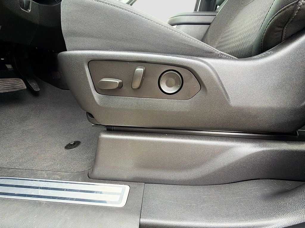 2023 Chevrolet Silverado 1500 4WD Crew Cab Short Bed RST