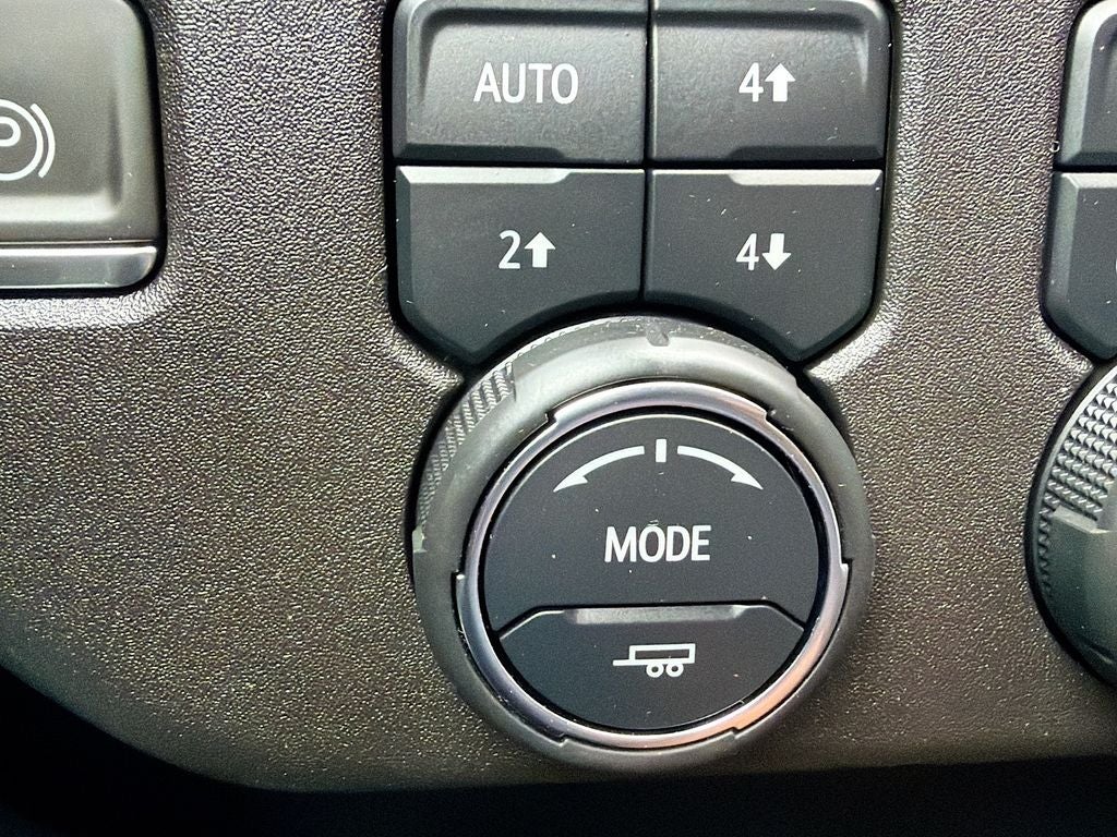 2023 Chevrolet Silverado 1500 4WD Crew Cab Short Bed RST