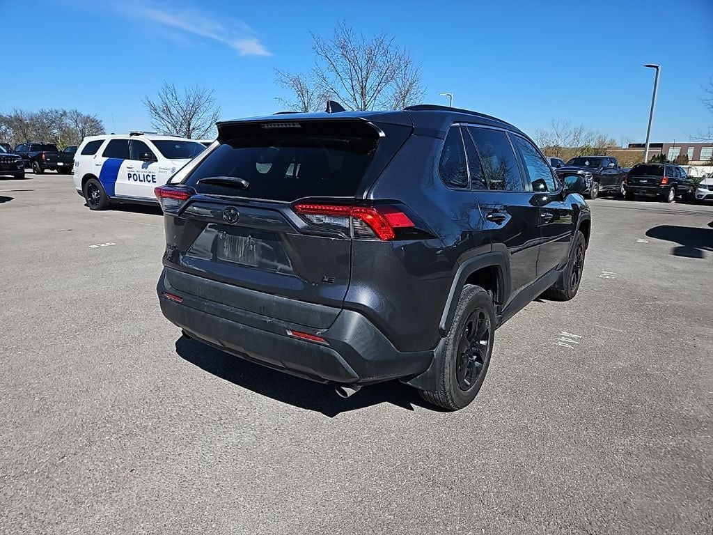 2021 Toyota RAV4 LE