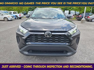 2024 Toyota RAV4 XLE