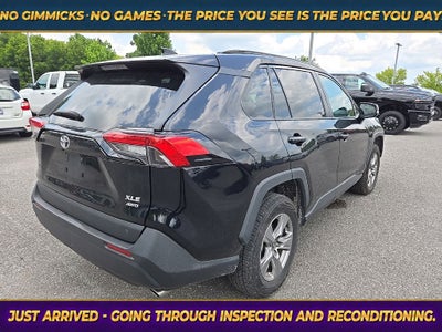 2024 Toyota RAV4 XLE