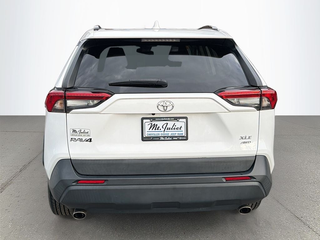 2021 Toyota RAV4 XLE