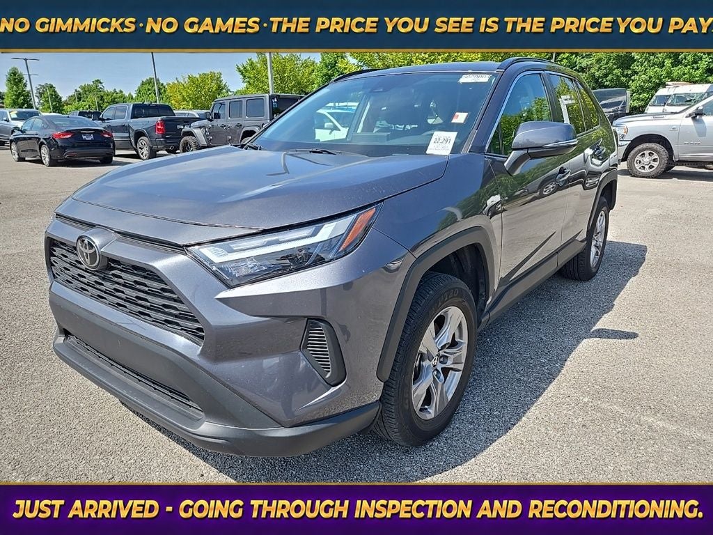 2025 Toyota RAV4 XLE