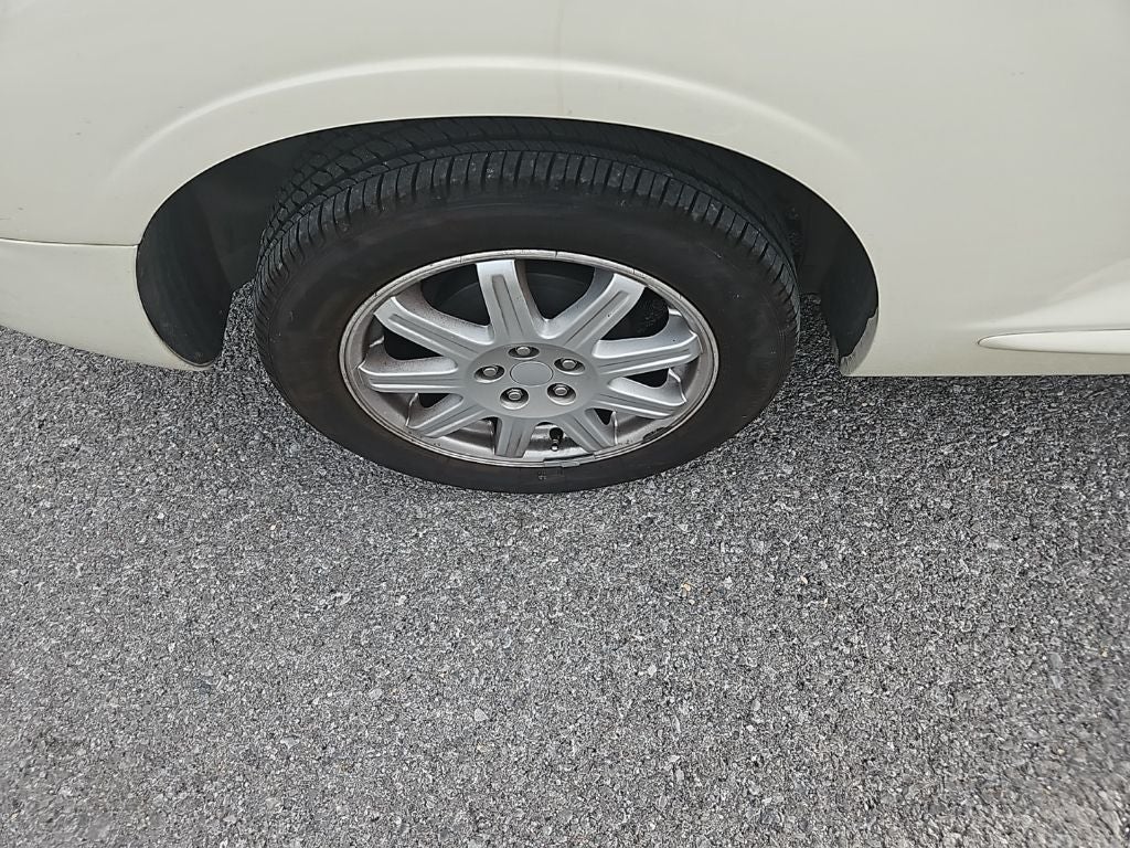 2007 Chrysler PT Cruiser Base