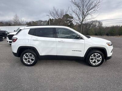 2026 Jeep Compass COMPASS LATITUDE 4X4