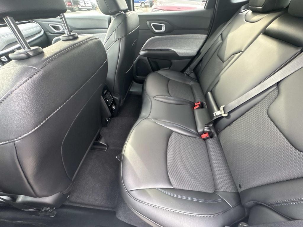 2026 Jeep Compass COMPASS LATITUDE 4X4