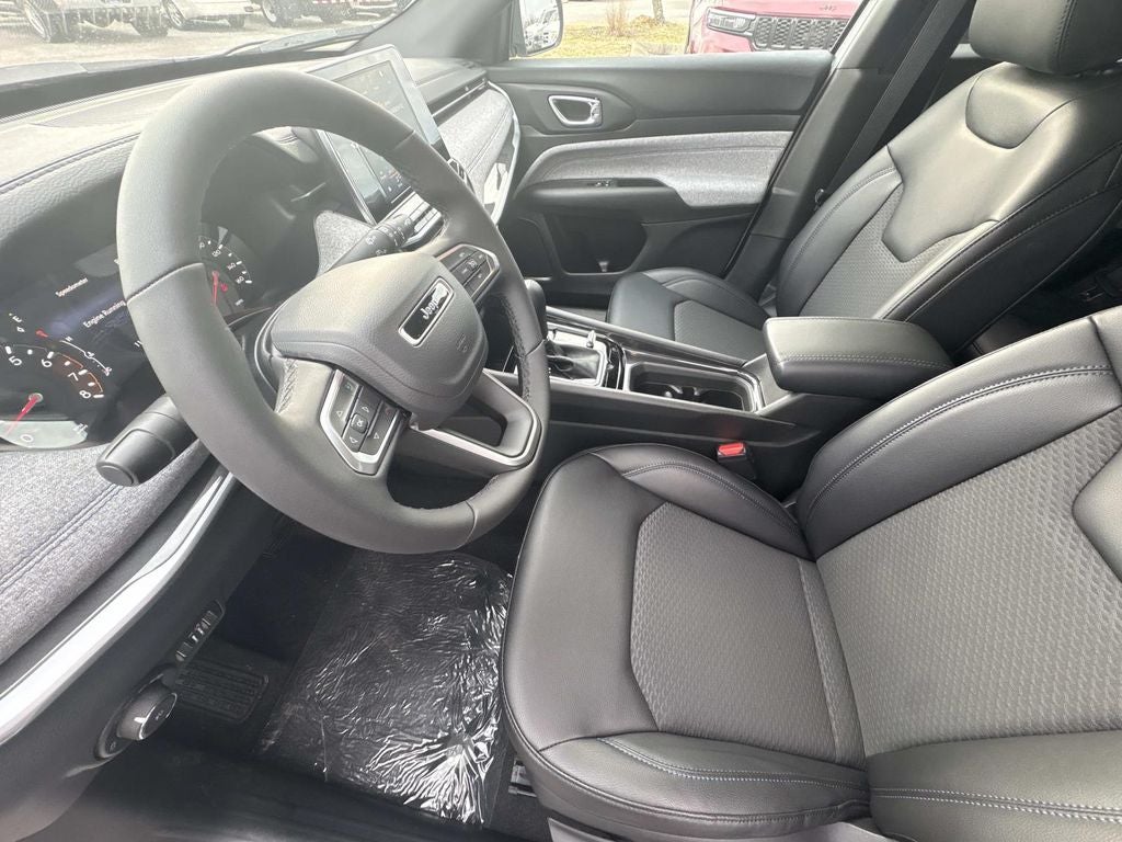 2026 Jeep Compass COMPASS LATITUDE 4X4