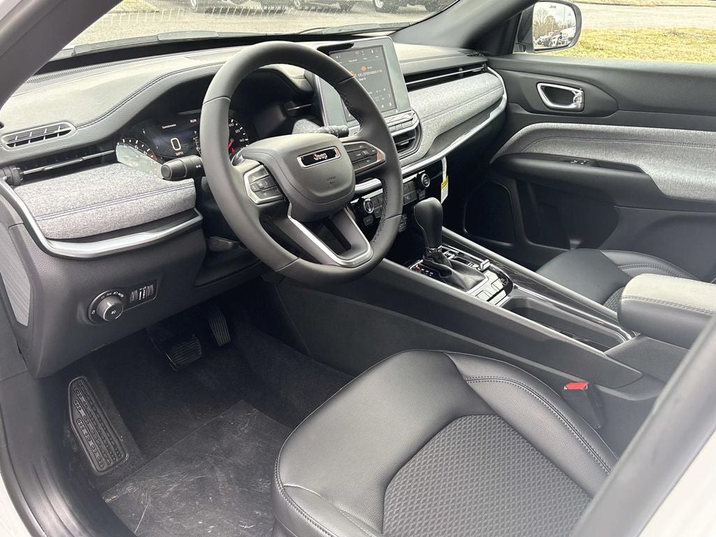 2026 Jeep Compass COMPASS LATITUDE 4X4