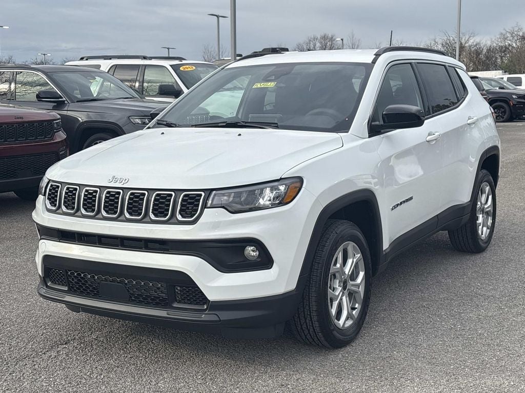 2026 Jeep Compass COMPASS LATITUDE 4X4