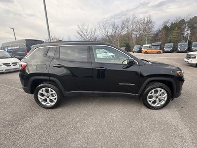 2026 Jeep Compass COMPASS LATITUDE 4X4