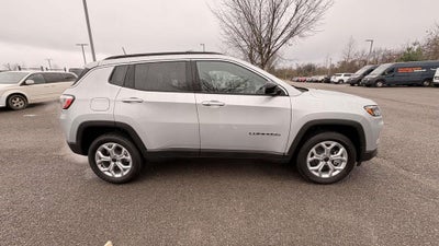2026 Jeep Compass COMPASS LATITUDE 4X4