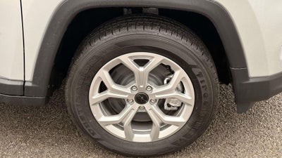 2026 Jeep Compass COMPASS LATITUDE 4X4