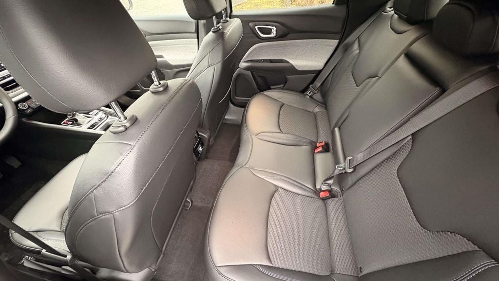 2026 Jeep Compass COMPASS LATITUDE 4X4