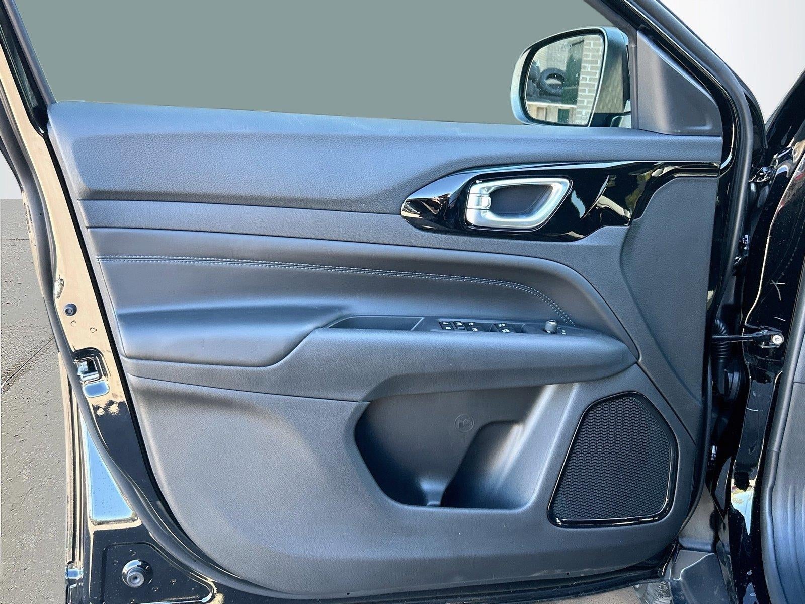 2027 Jeep Compass COMPASS LATITUDE ALTITUDE 4X4