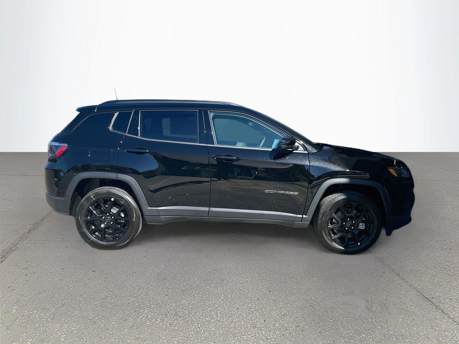 2027 Jeep Compass COMPASS LATITUDE ALTITUDE 4X4