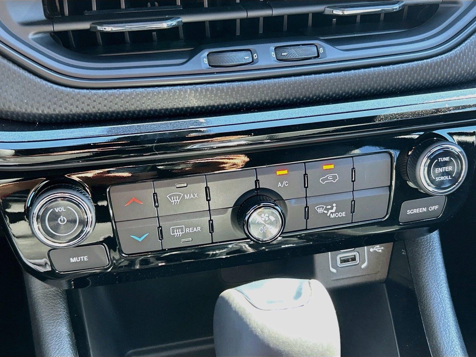 2027 Jeep Compass COMPASS LATITUDE ALTITUDE 4X4