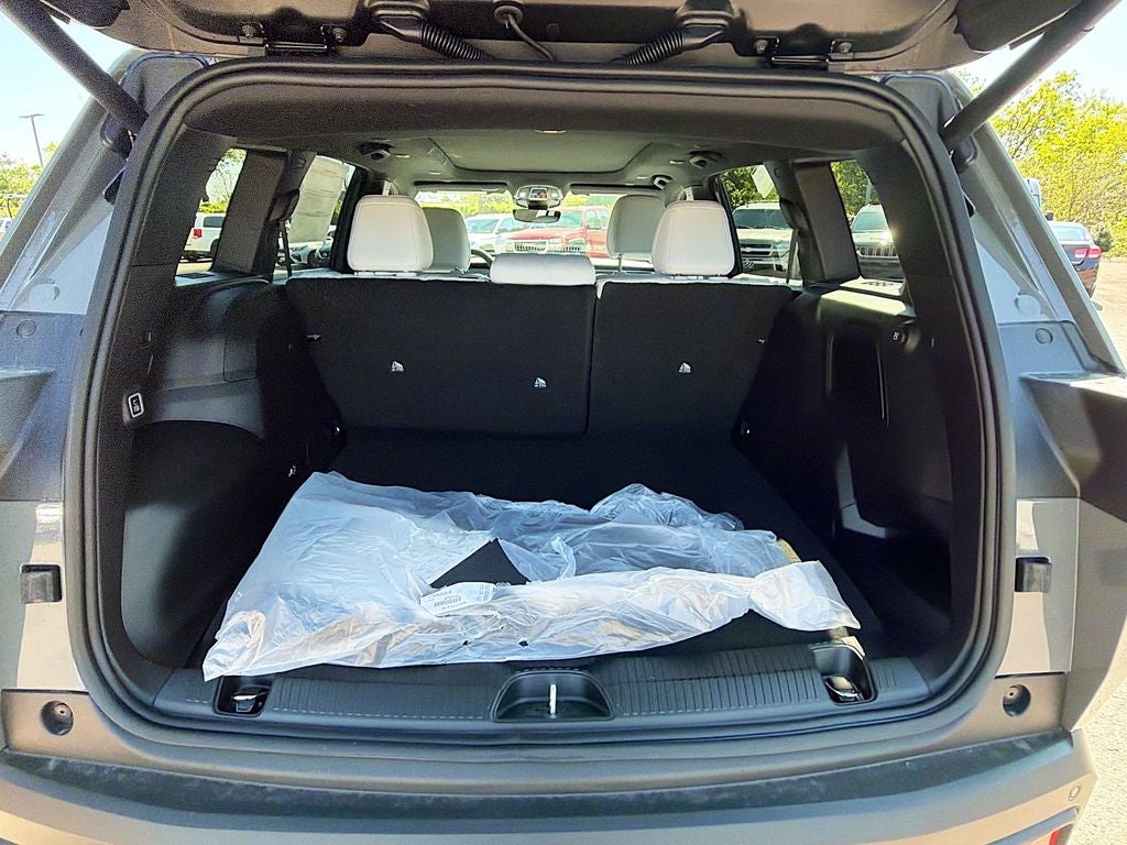 2026 Jeep Cherokee CHEROKEE OVERLAND 4X4